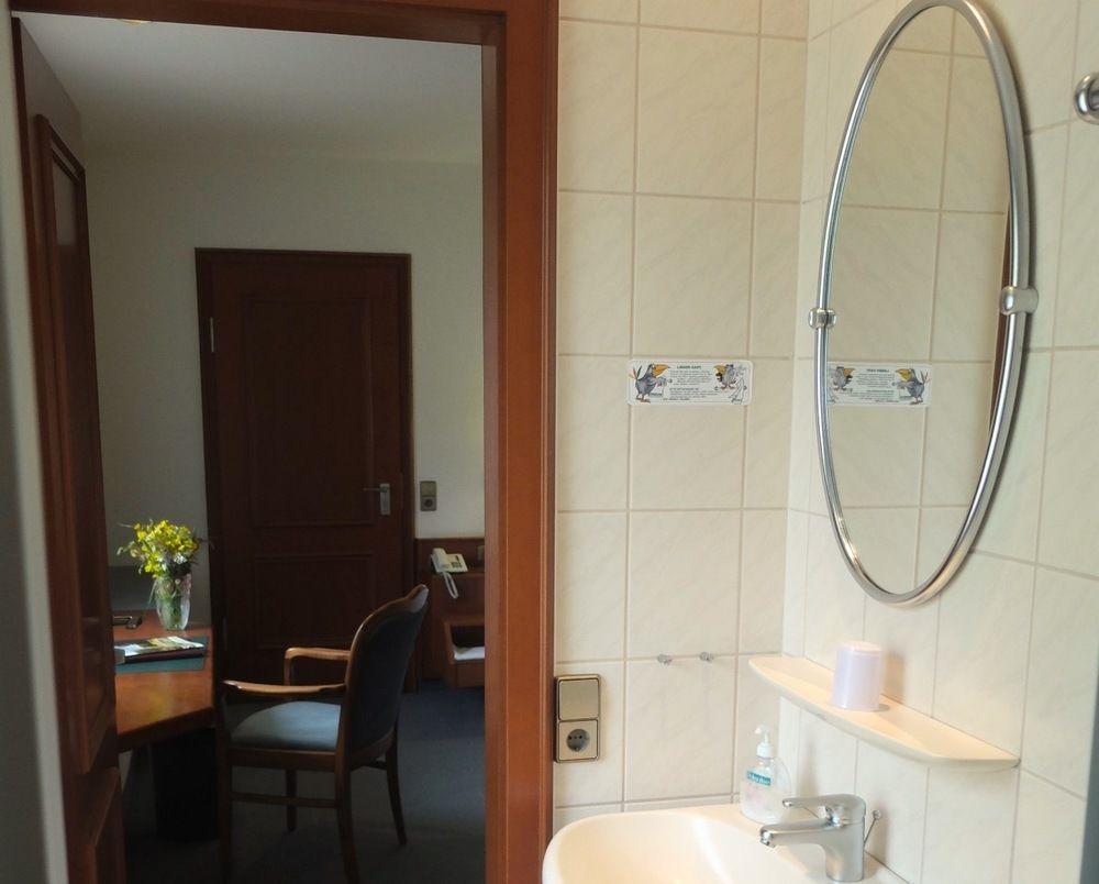 Hotel Valsana Am Kurpark Bad Wildbad Εξωτερικό φωτογραφία