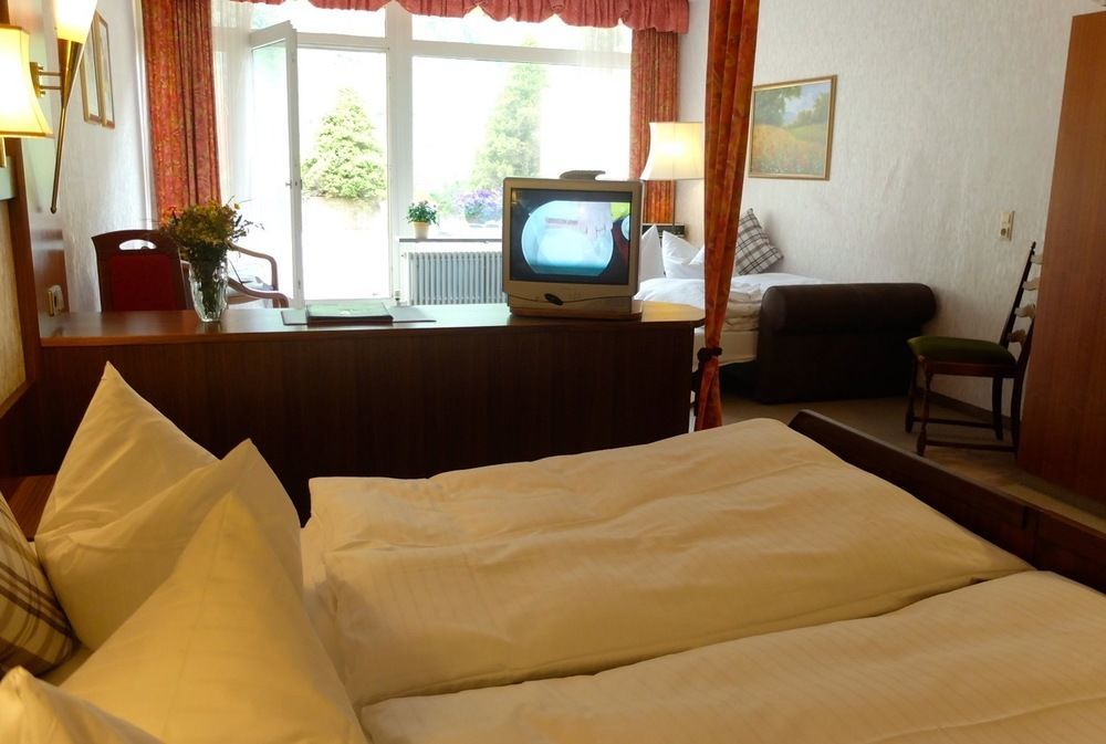 Hotel Valsana Am Kurpark Bad Wildbad Εξωτερικό φωτογραφία