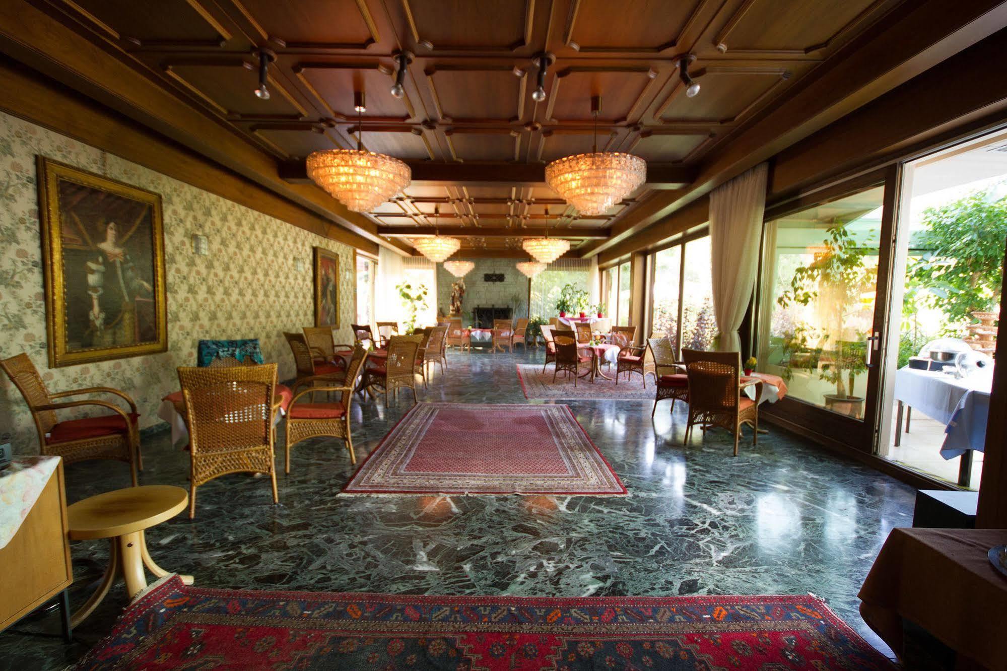 Hotel Valsana Am Kurpark Bad Wildbad Εξωτερικό φωτογραφία