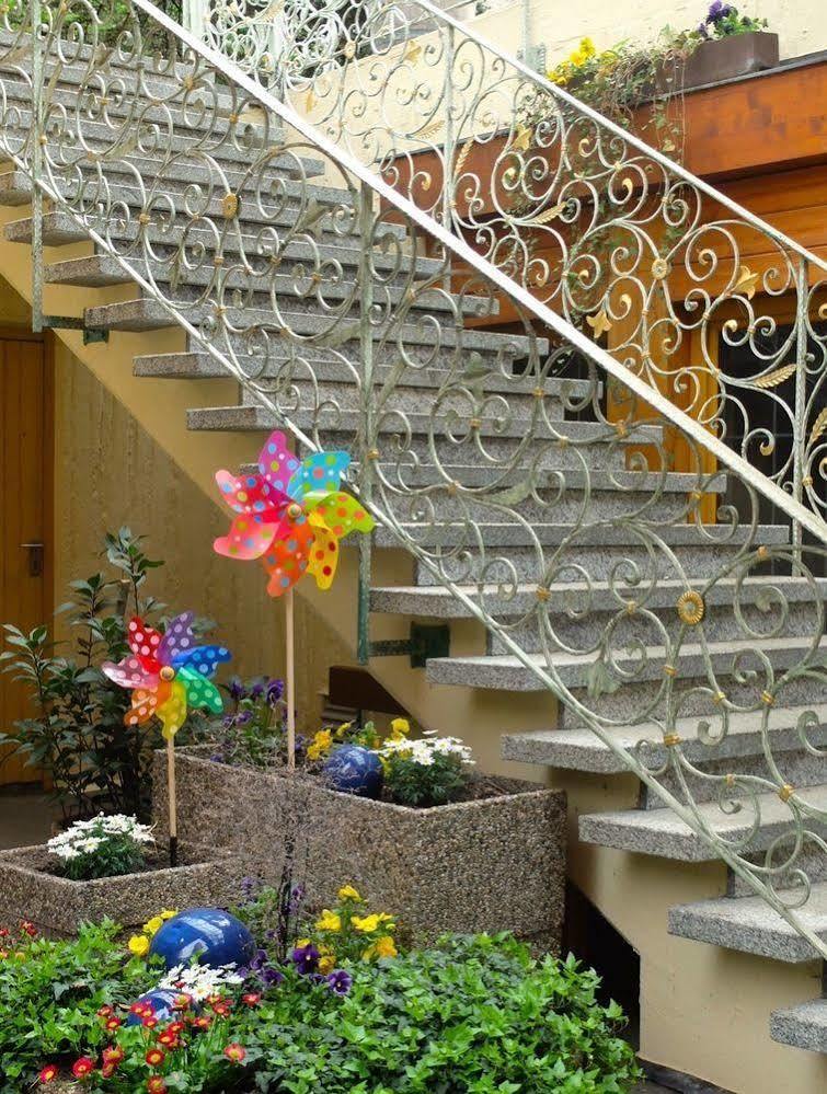 Hotel Valsana Am Kurpark Bad Wildbad Εξωτερικό φωτογραφία